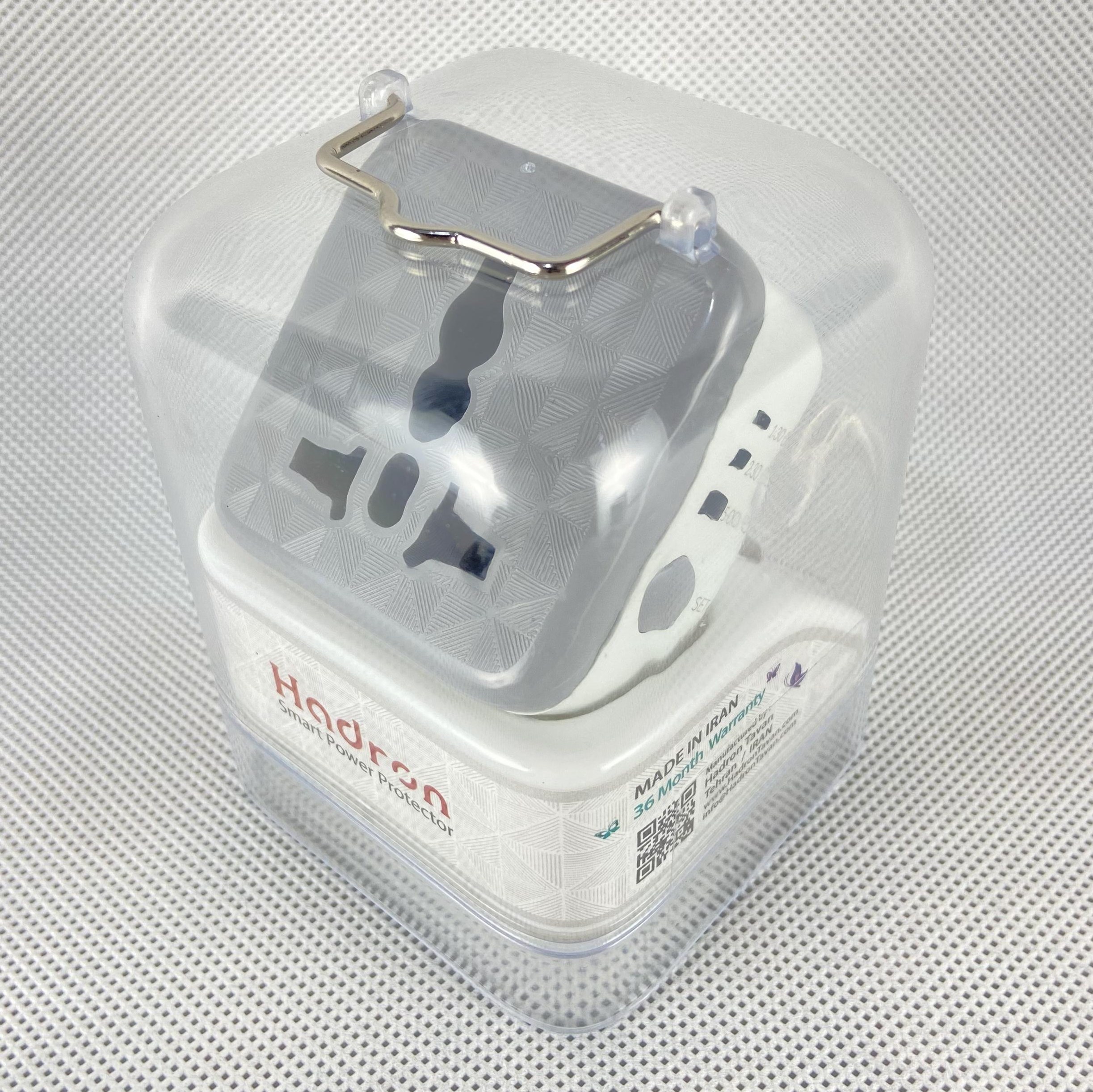 رابط و مبدل برق محافظ شارژر تایمر دار هادرون مدل P102 (اورجینال-اصلی)