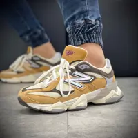 166 کتونی اسپرت نیو بالانس ست  مردانه و زنانه رنگ عسلی new balance 