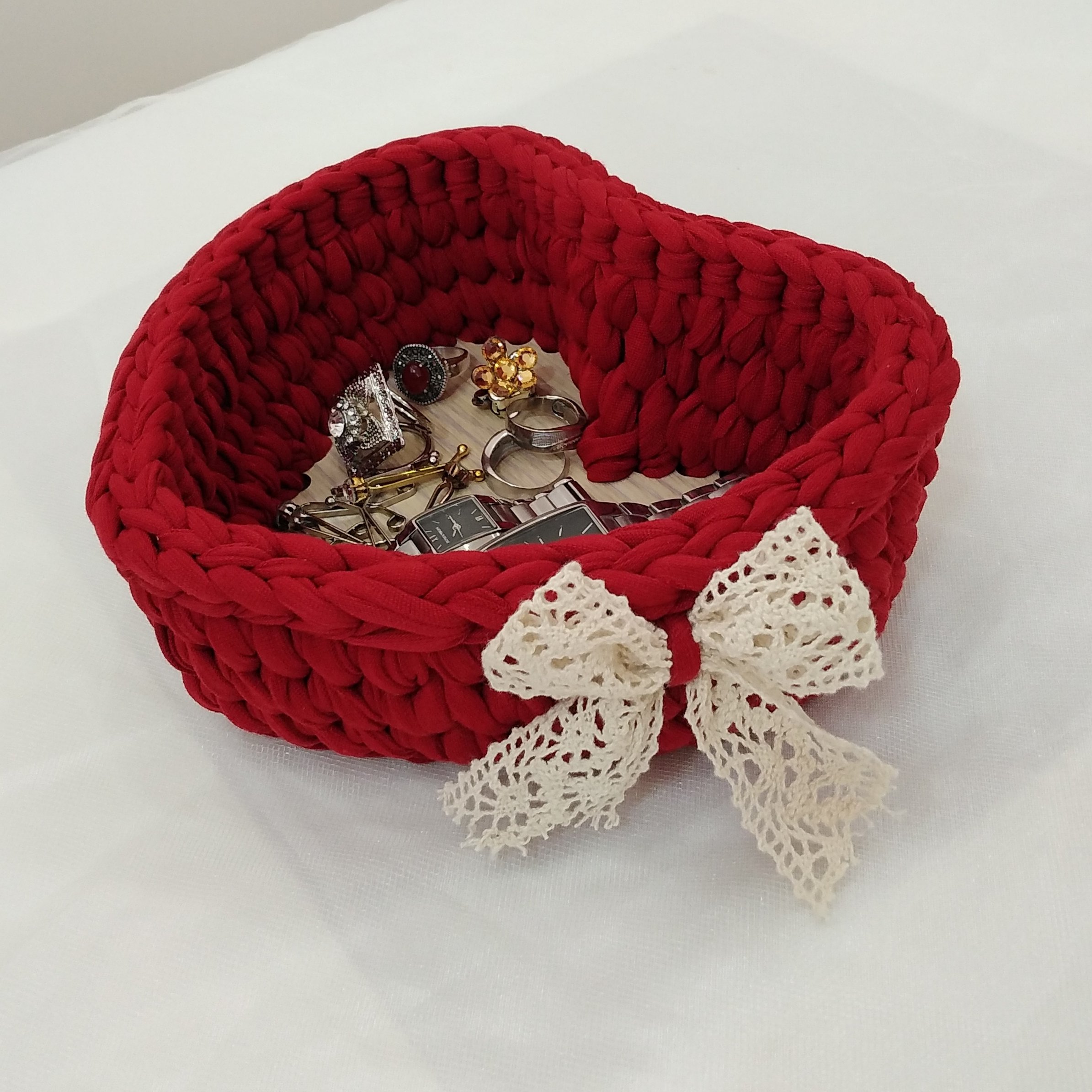 سبد تریکو قلبی