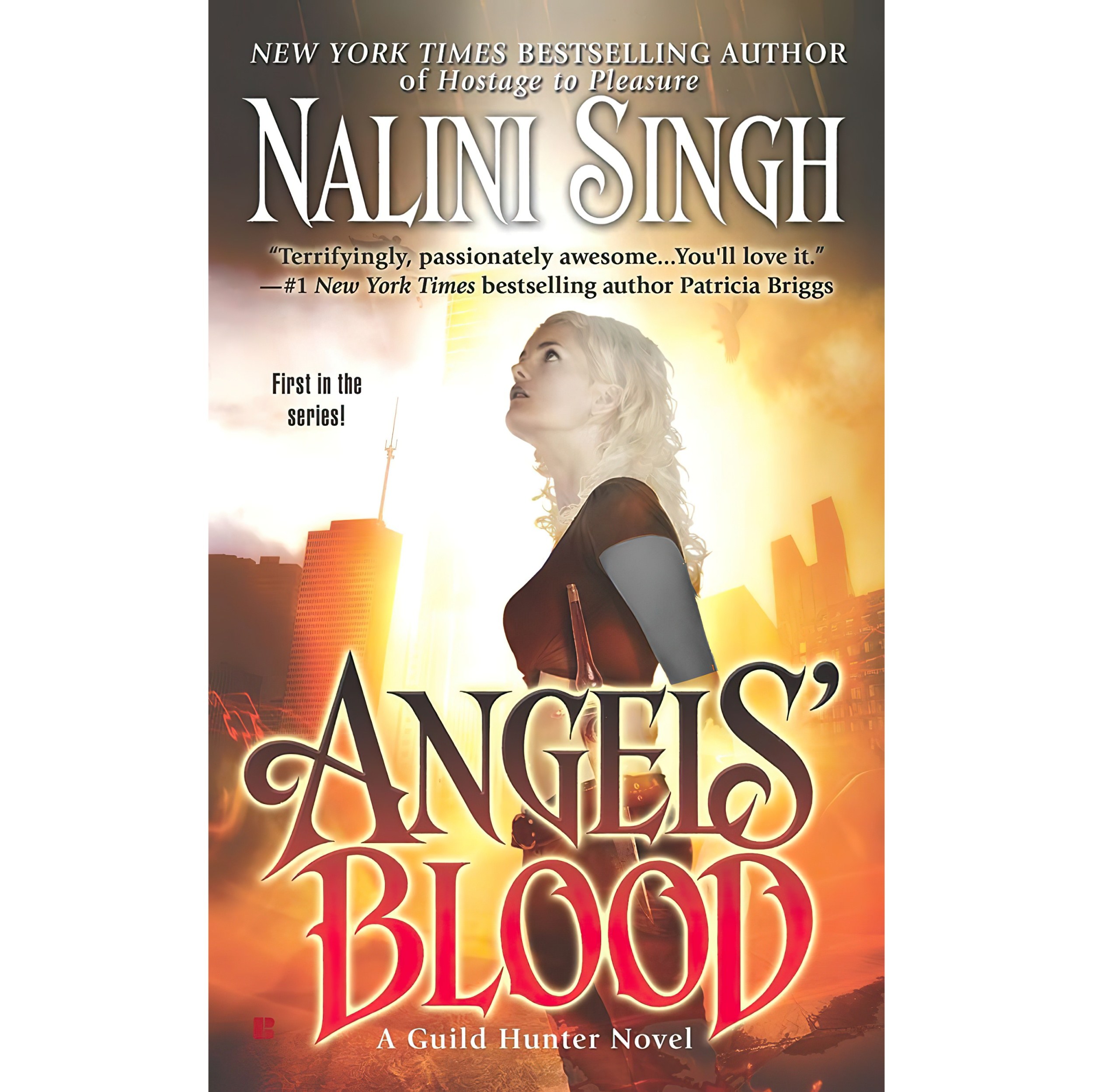 کتاب زبان اصلی Angels Blood Guild Hunter Book اثر Nalini Singh انتشارات Berkley