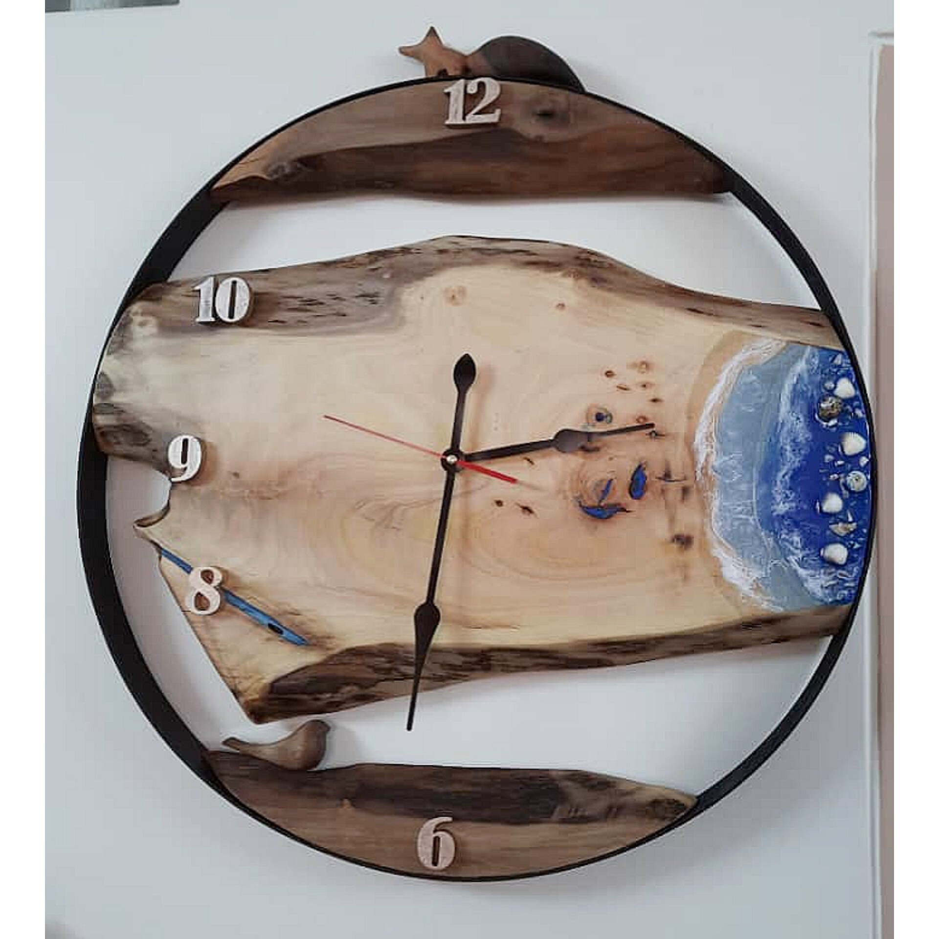 ساعت دیواری