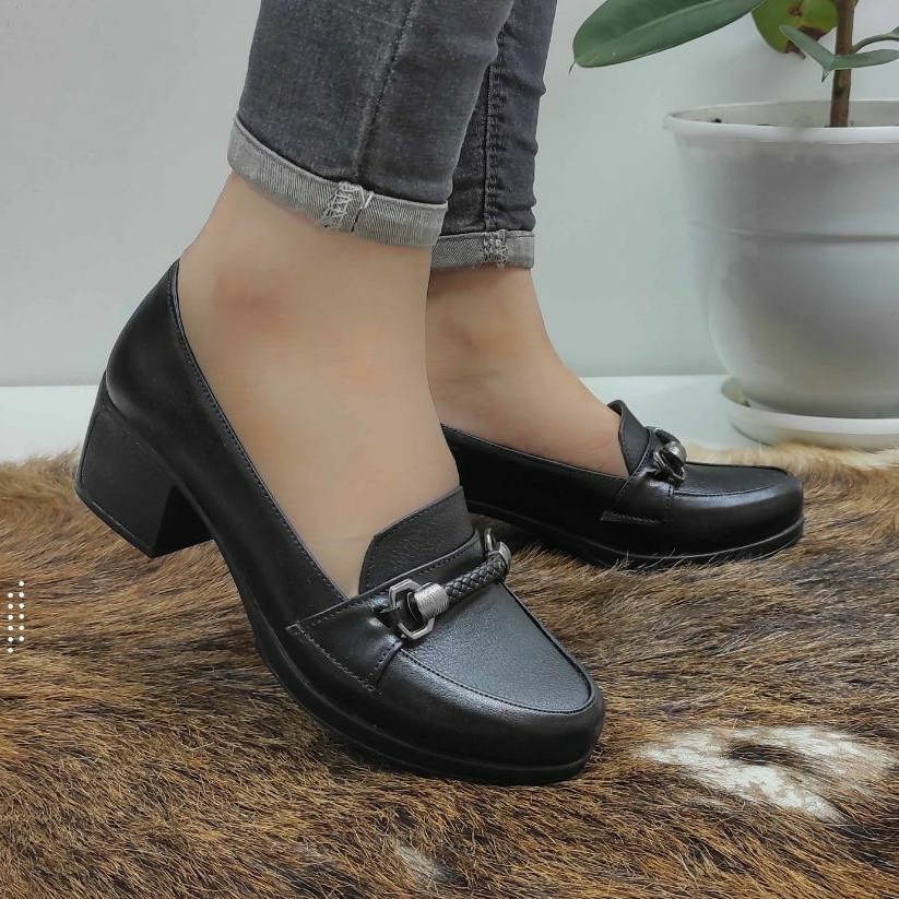 کفش روز مره زنانه