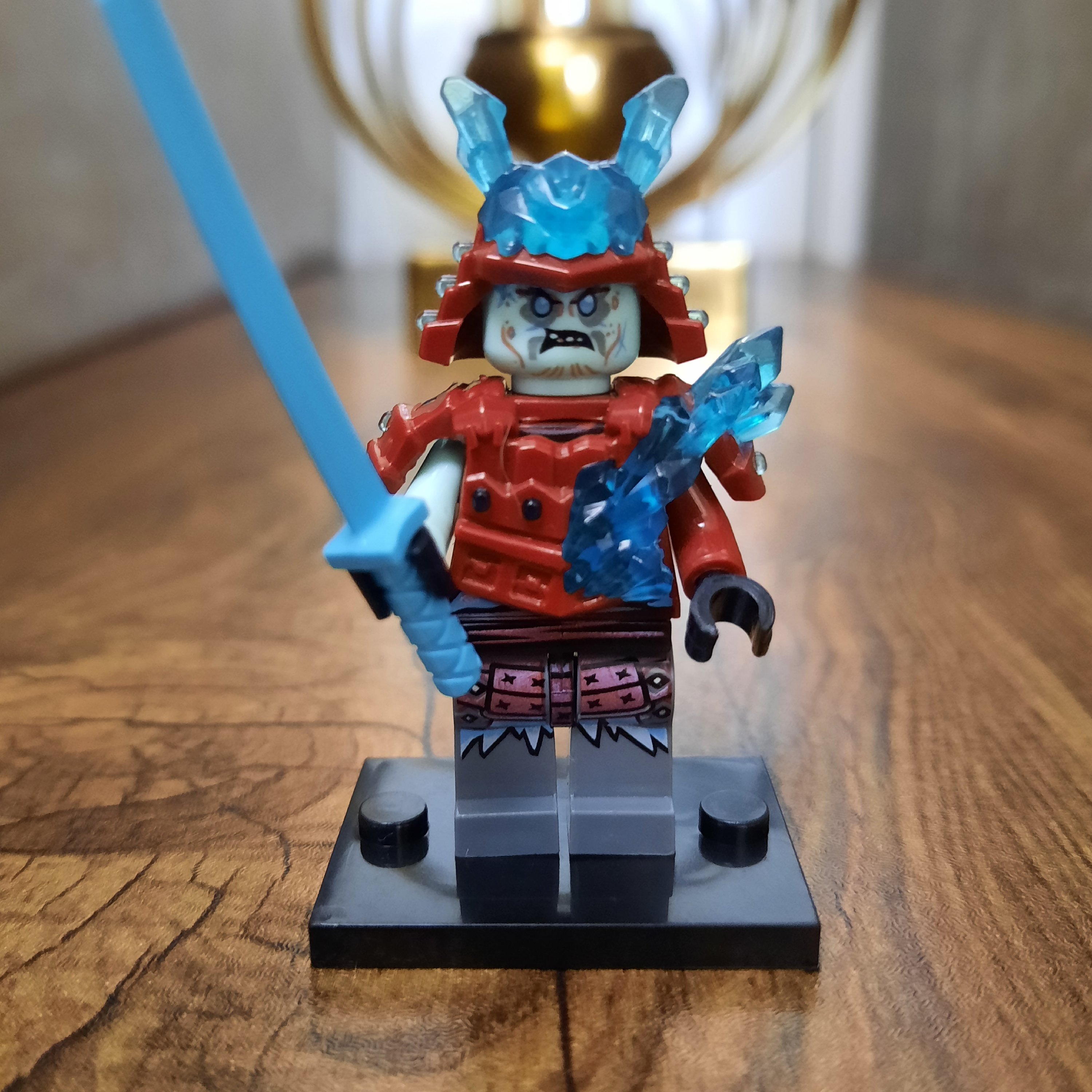 لگو فرمانده یخی دوچهره