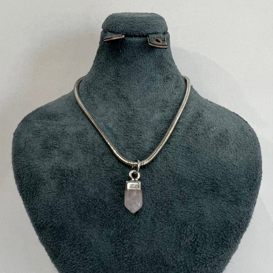 گردنبند ، پلاک سنگ ، همراه زنجیر ماری درشت ، رنگ نقره ای ، رنگ ثابت 