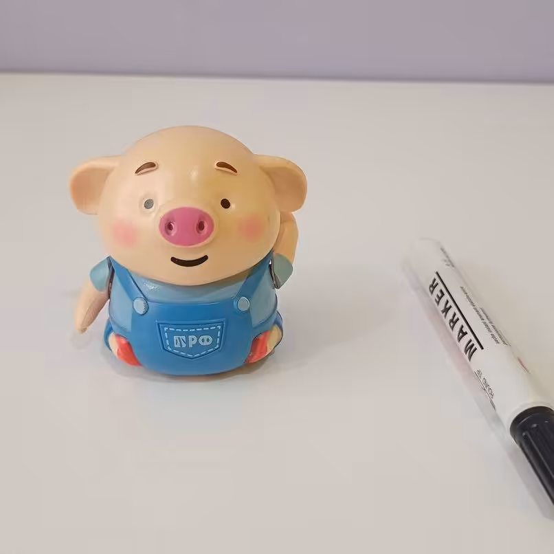 ربات اسباب بازی 