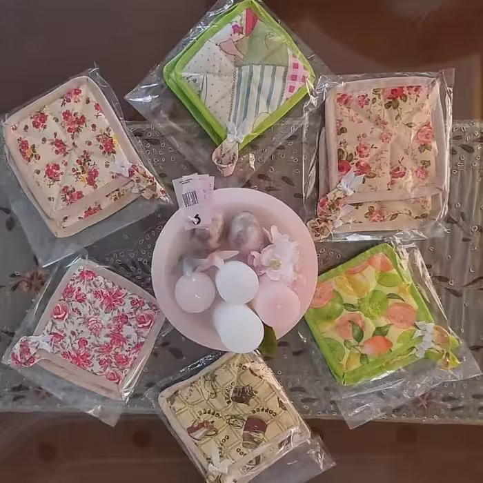 دستگیره مربع و دستگیره نیم دایره رنگارنگ با بهترین کیفیت تقدیم به بانوان خوش سلیقه