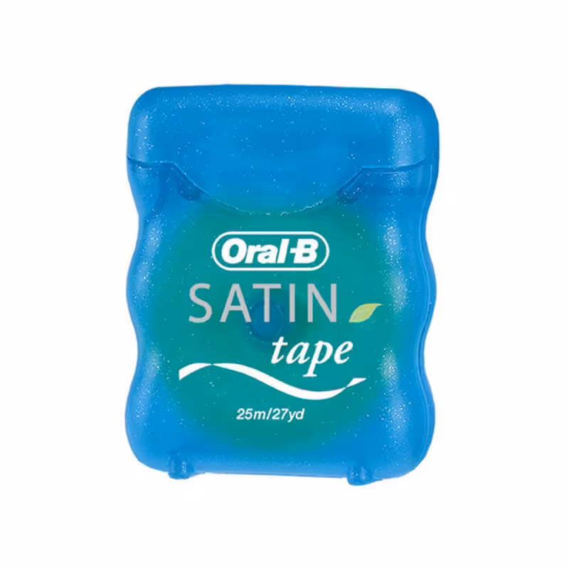 نخ دندان اورال بی مدل satin floss