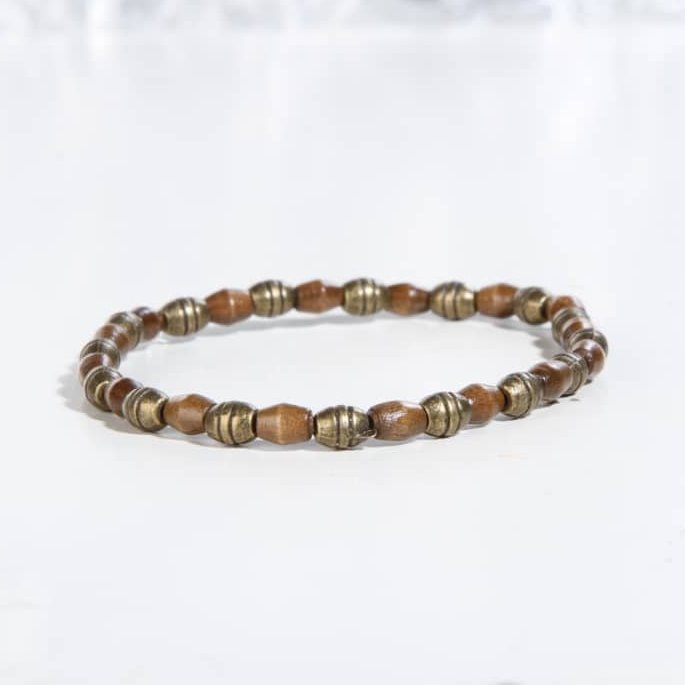 دستبند چوبی با خرج کار  