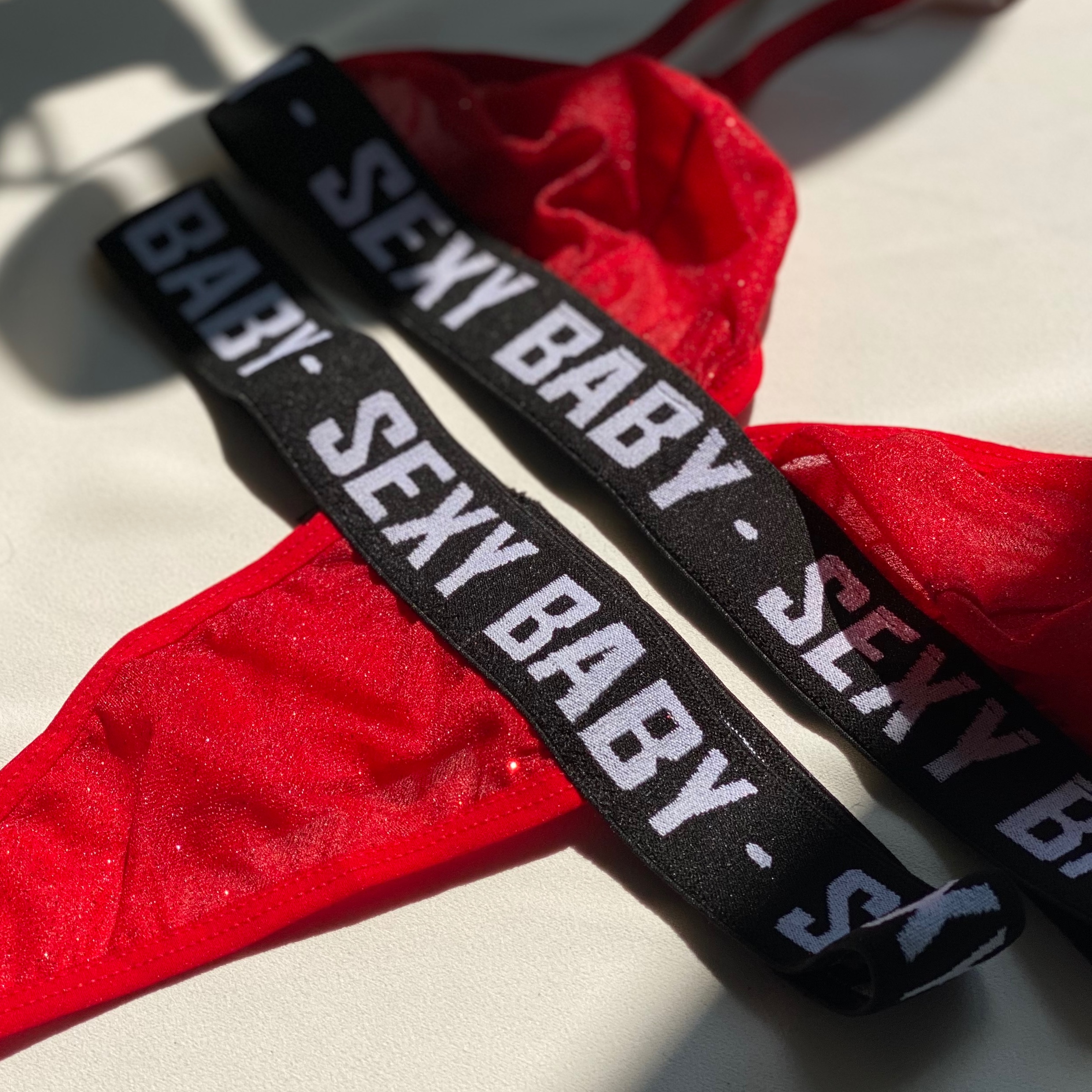 ست شاینی قرمز