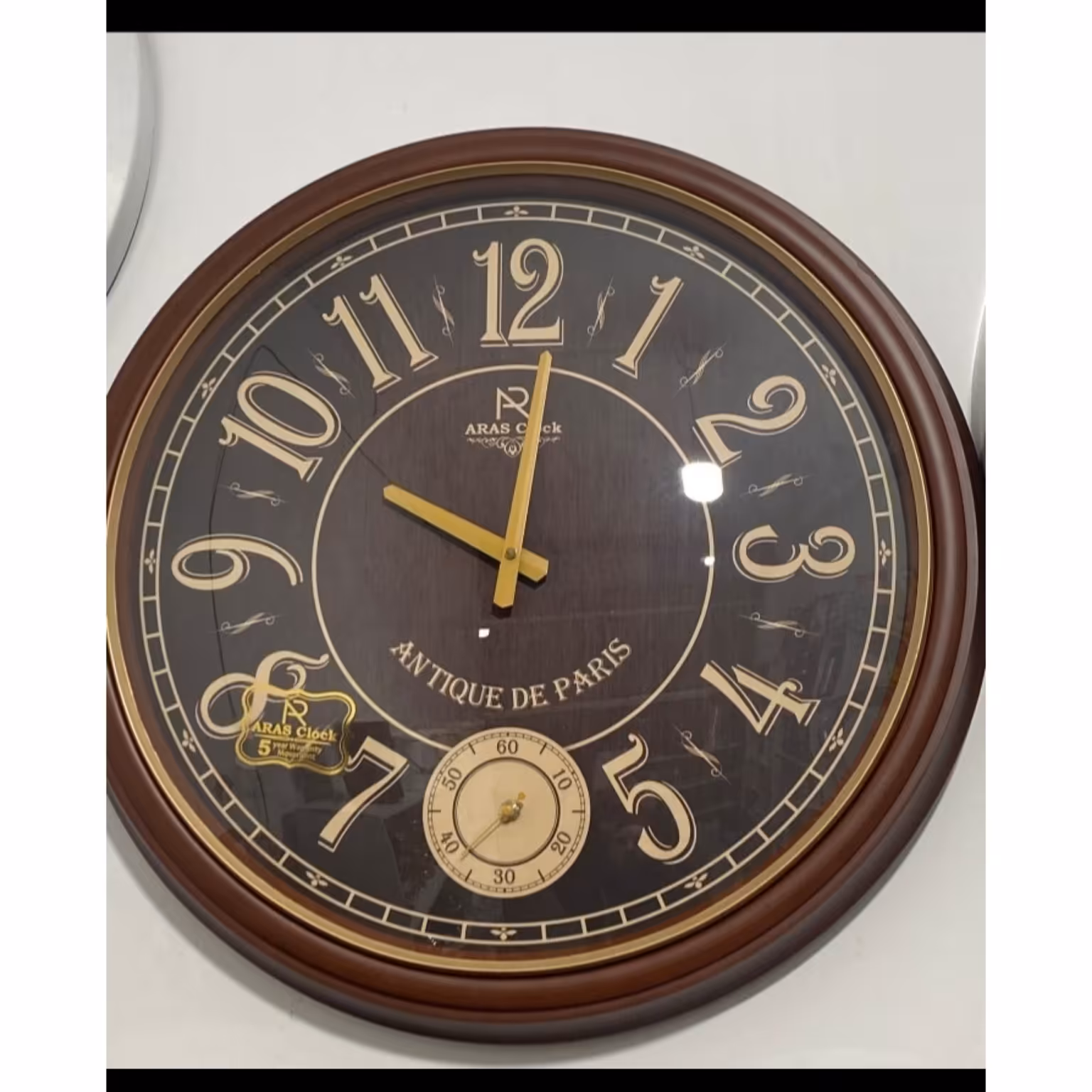 ساعت دیواری 