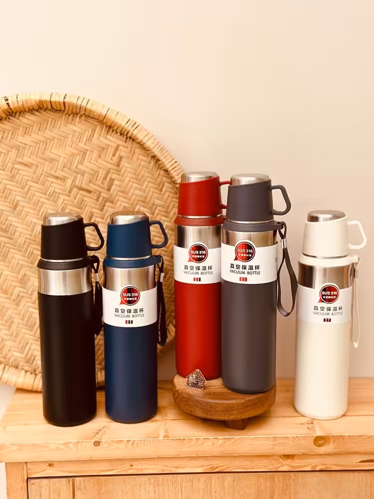 فلاسک 800 میل درب فنجونی کد001535