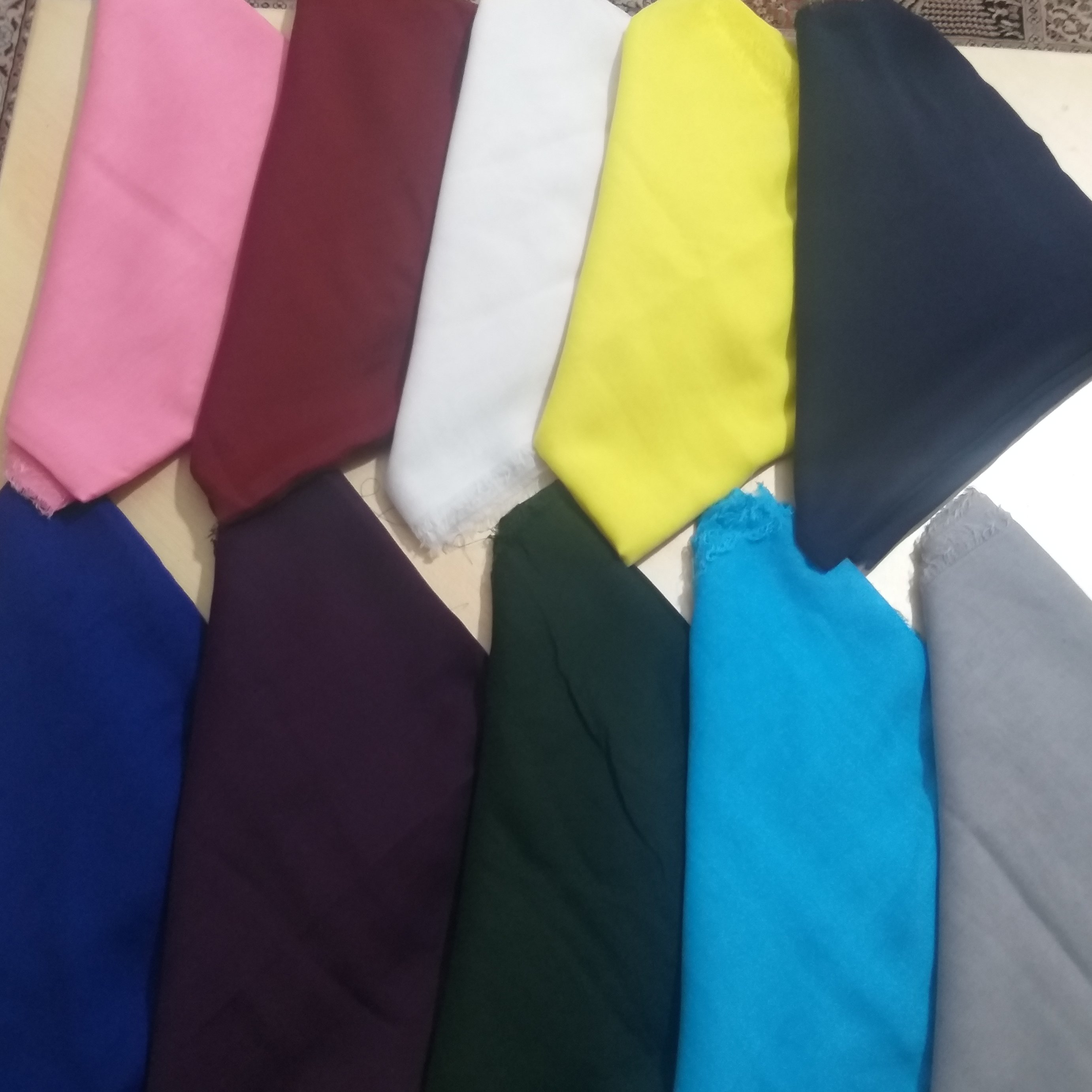 روسری نخی 
