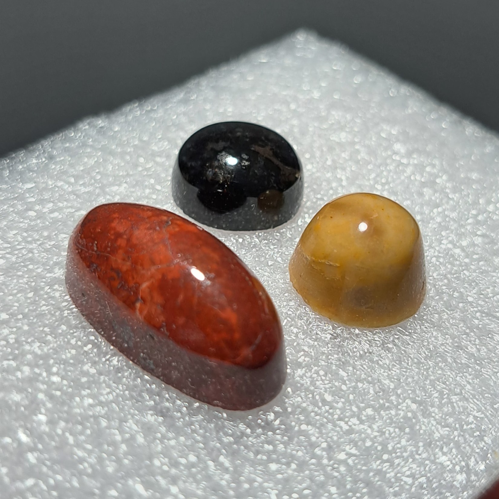  نگین عقیق و جاسپر و جید صد در صد اصل طبیعی پکیج نگین