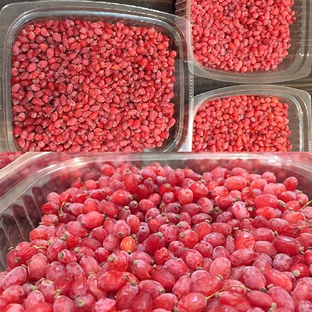 زرشک (میوه ،نیم کیلویی)دون شده ی بیرجند به صورت فریزری  ارگانیک و سلامت 