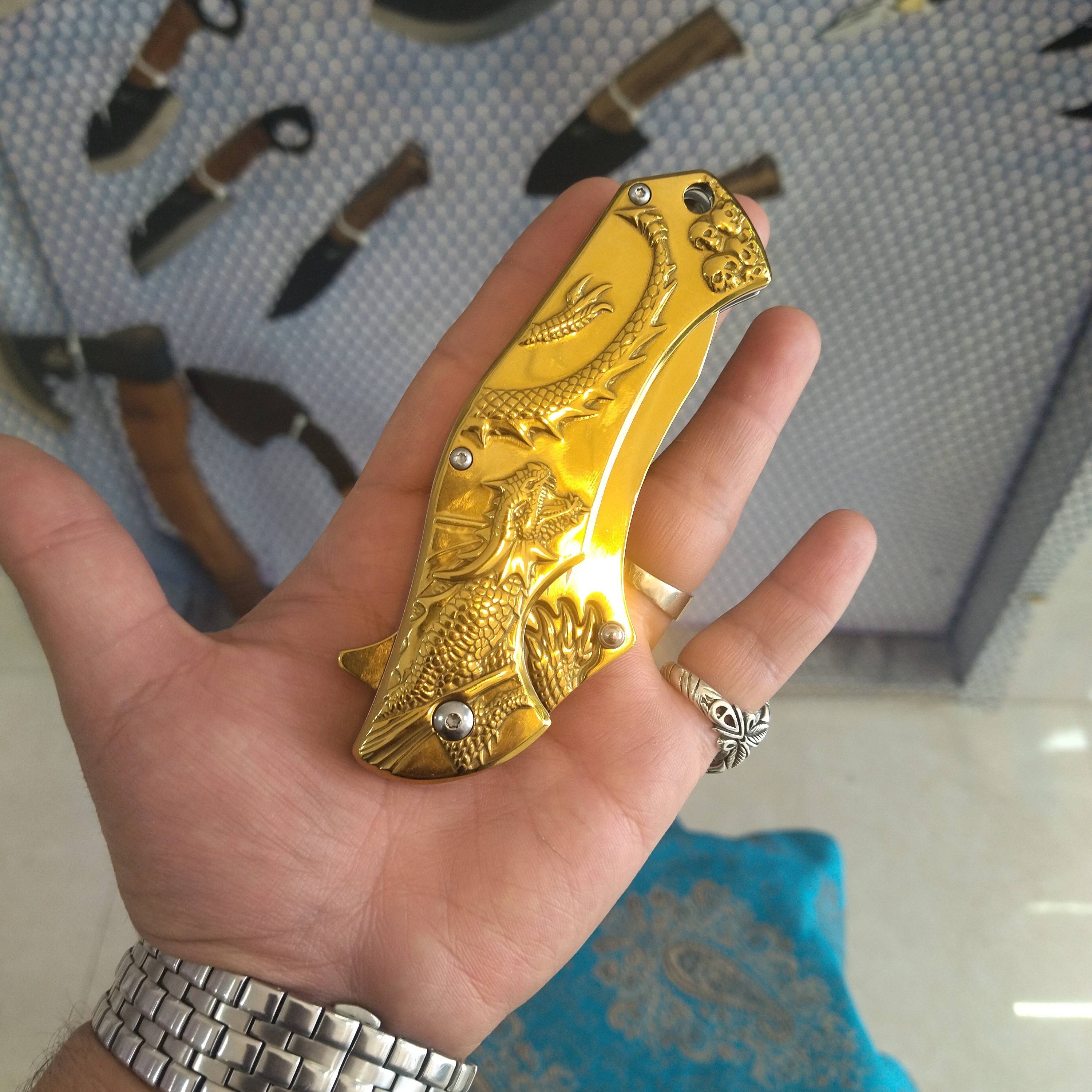 چاقو نیمه اتومات برونینگ طلایی طرح اژدها