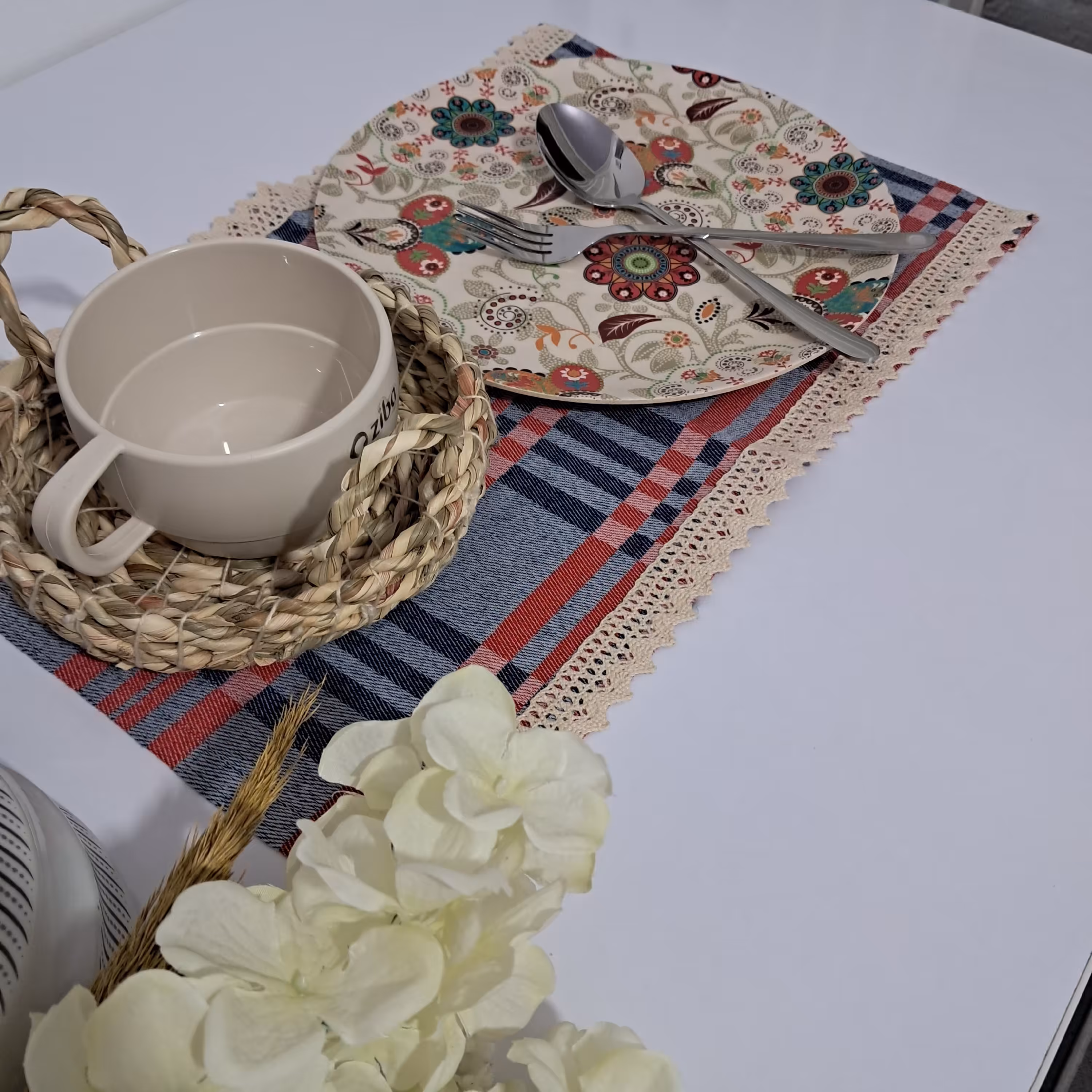 زیربشقابی سنتی زیبا