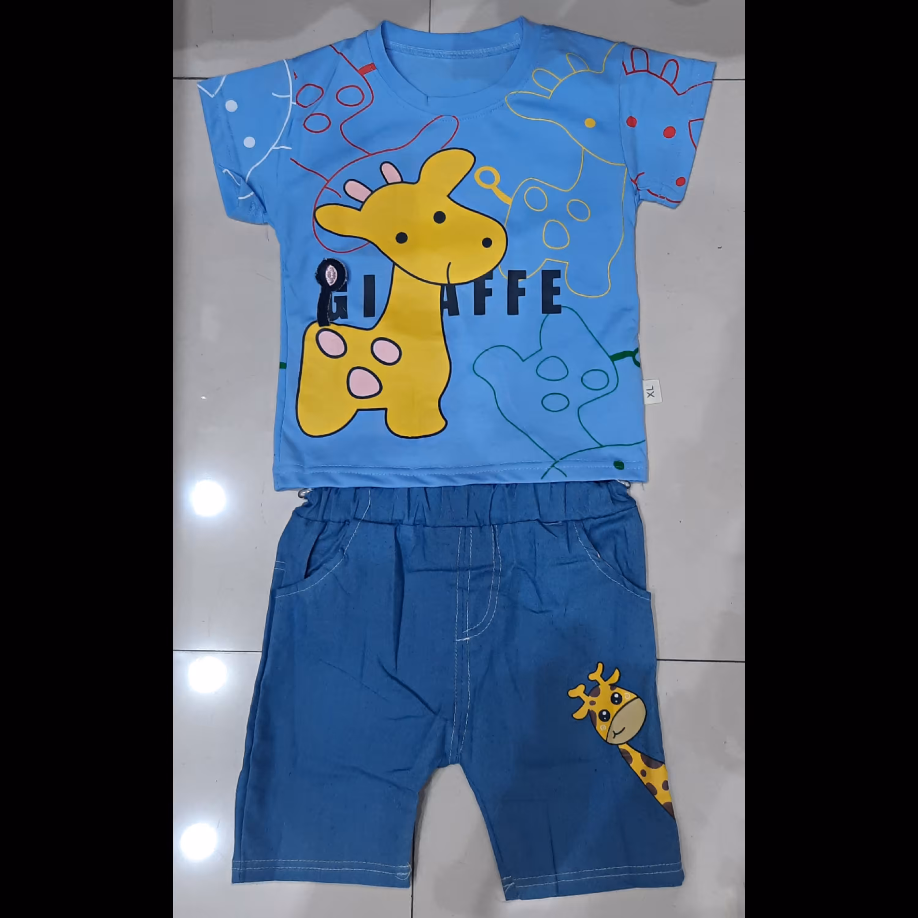 ست تیشرت شلوارک وارداتی دو تکه 