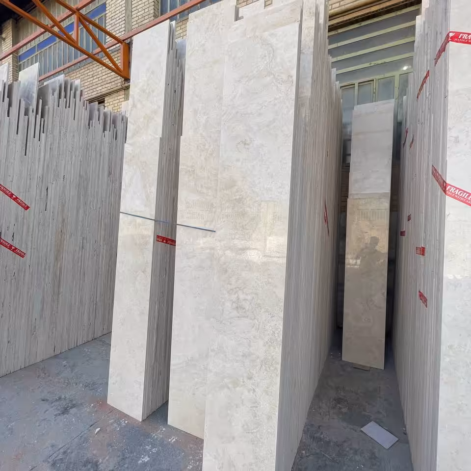 تراورتن ابیانه سفید 