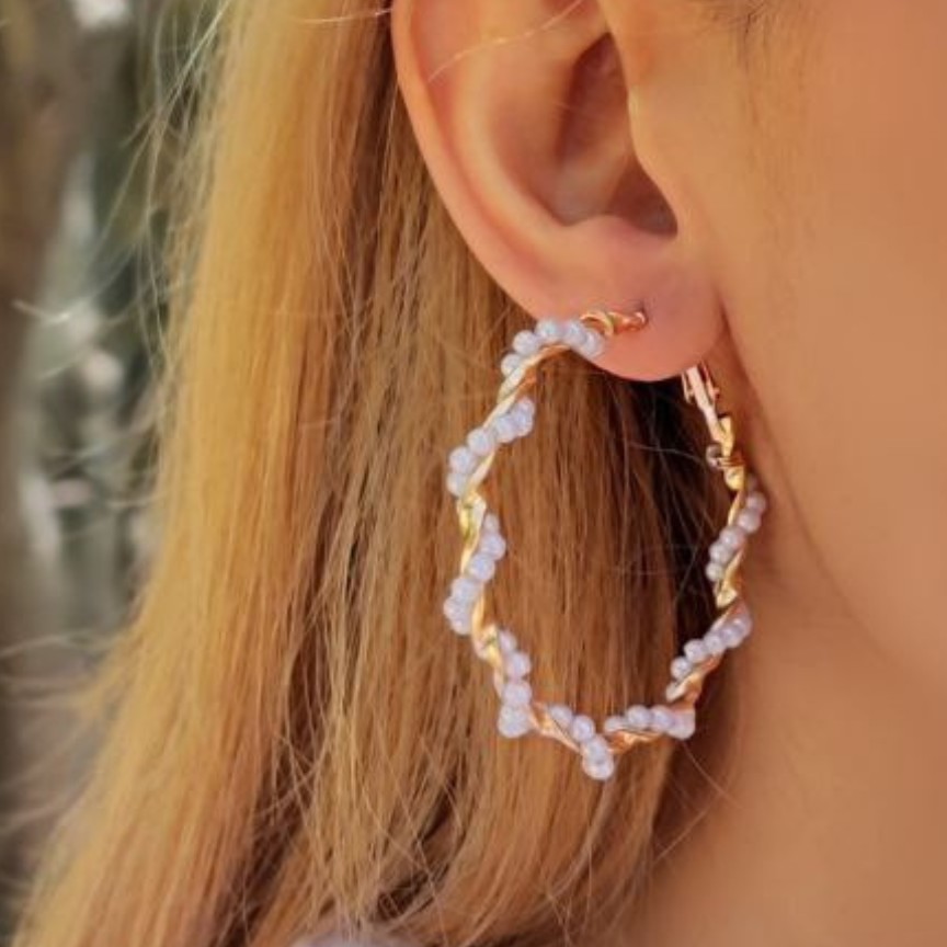 گوشواره حلقه ای