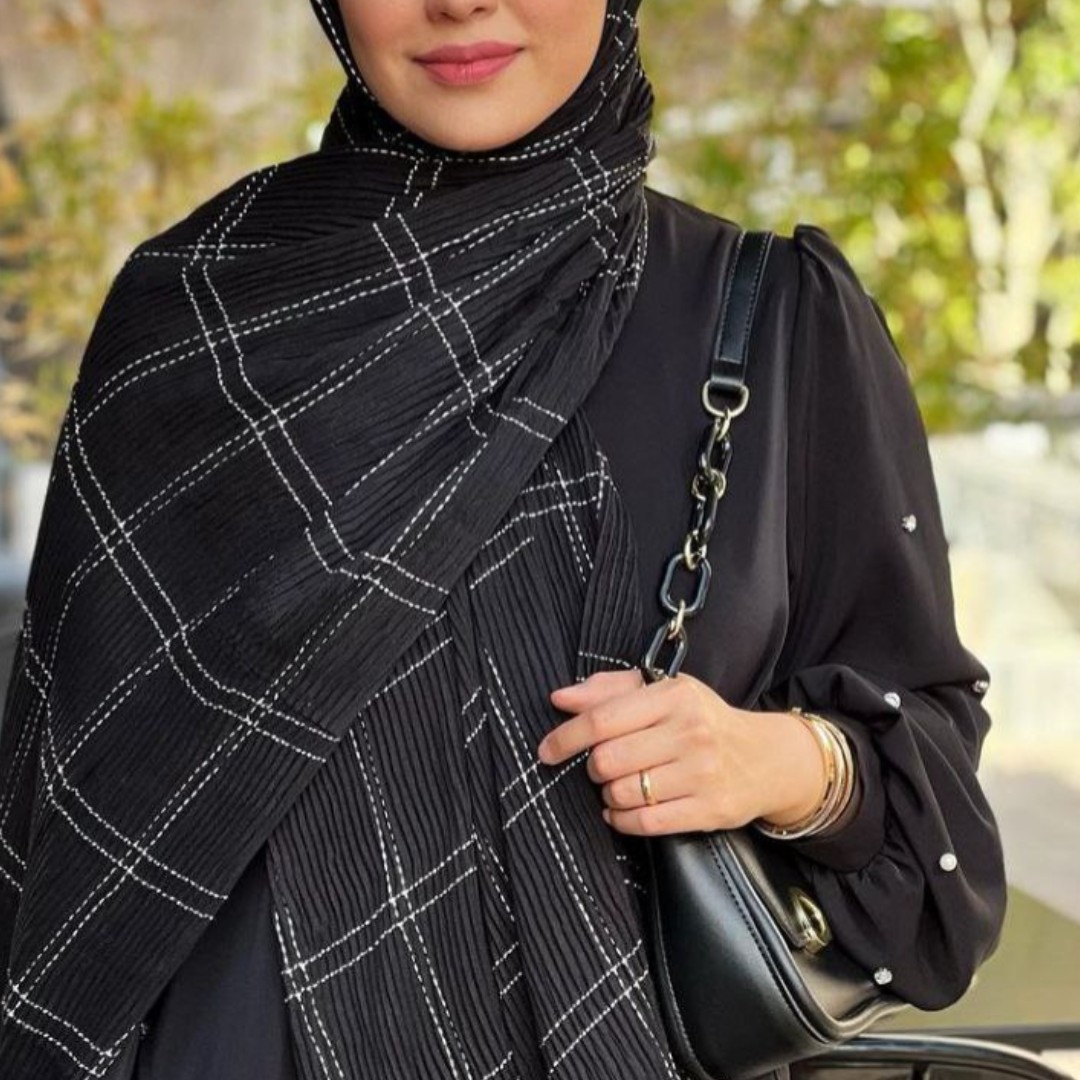 شال نخ پلیسه مشکی کوک دوزی وارداتی اعلا