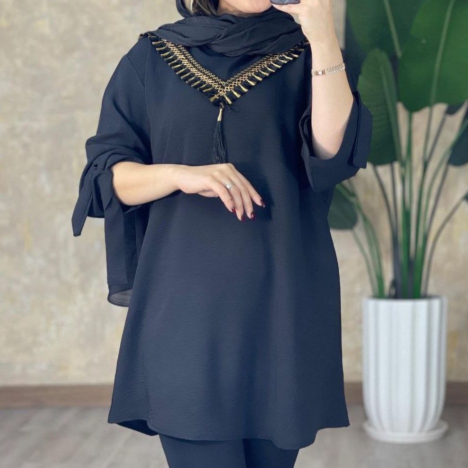 شومیزمانتویی شیک مدل سلین با تنخوری زیبا مناسب محرم ، مانتو محرمی