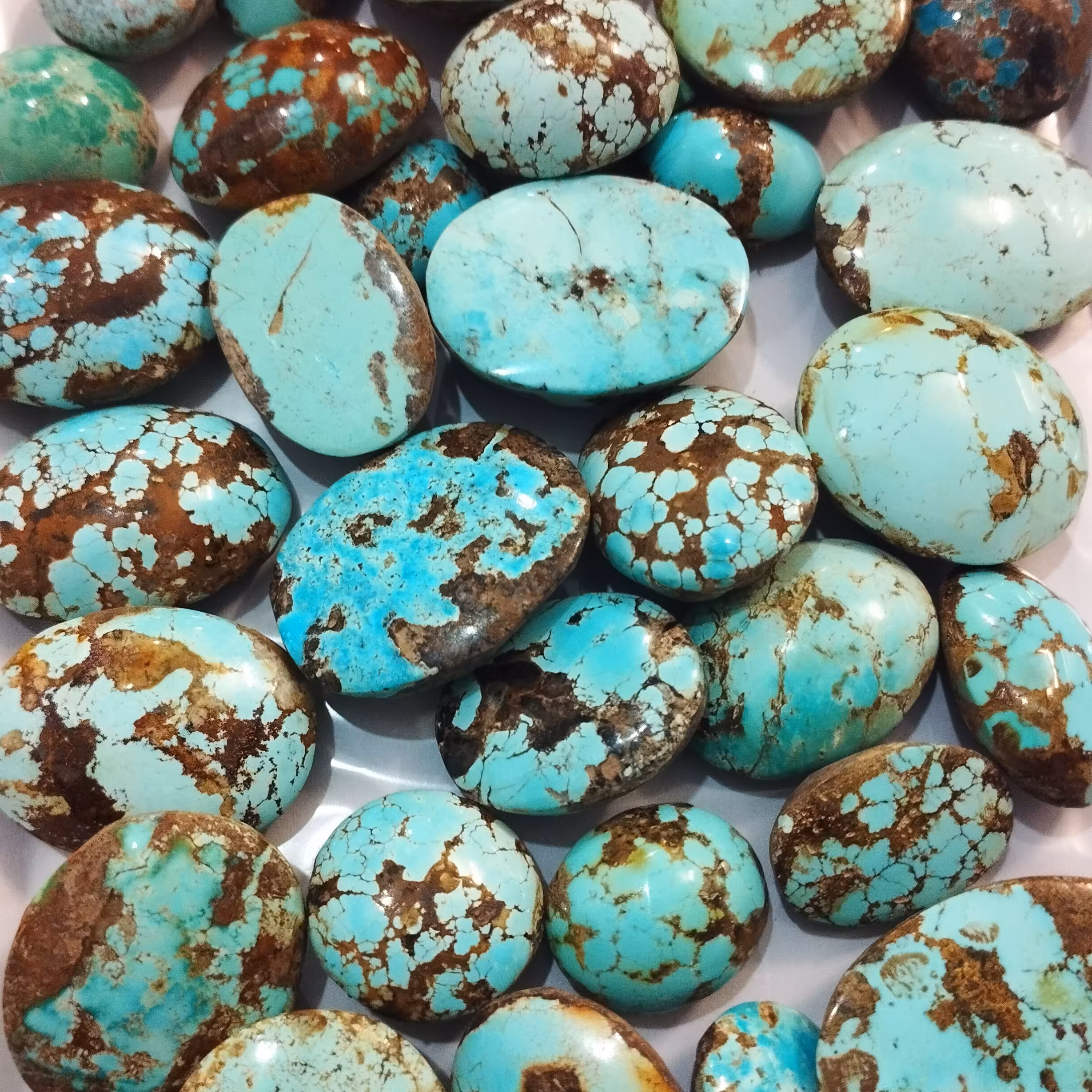 فیروزه نیشابور 