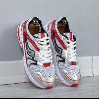 کتونی saucony