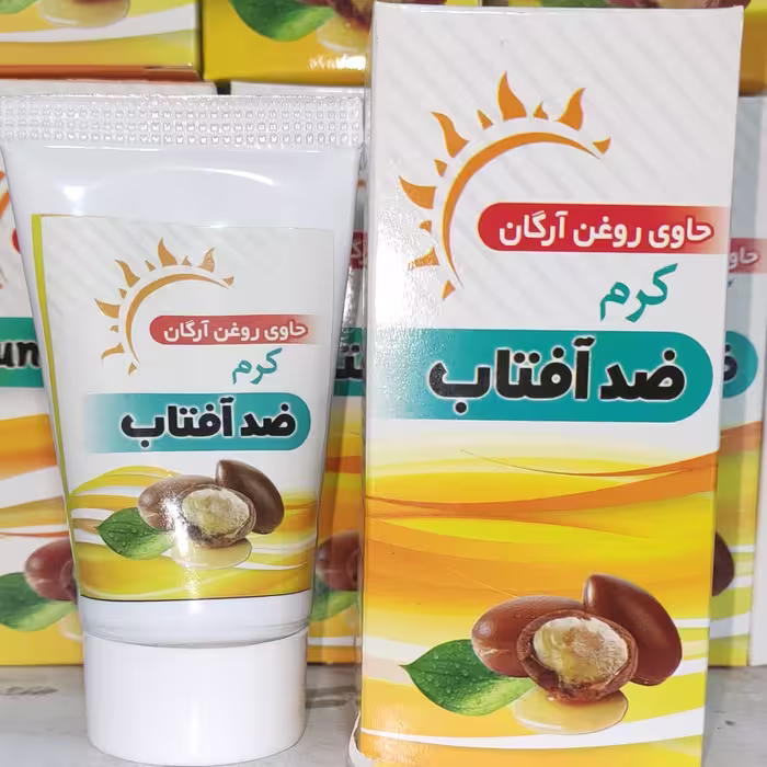 کرم ضد آفتاب بی رنگ