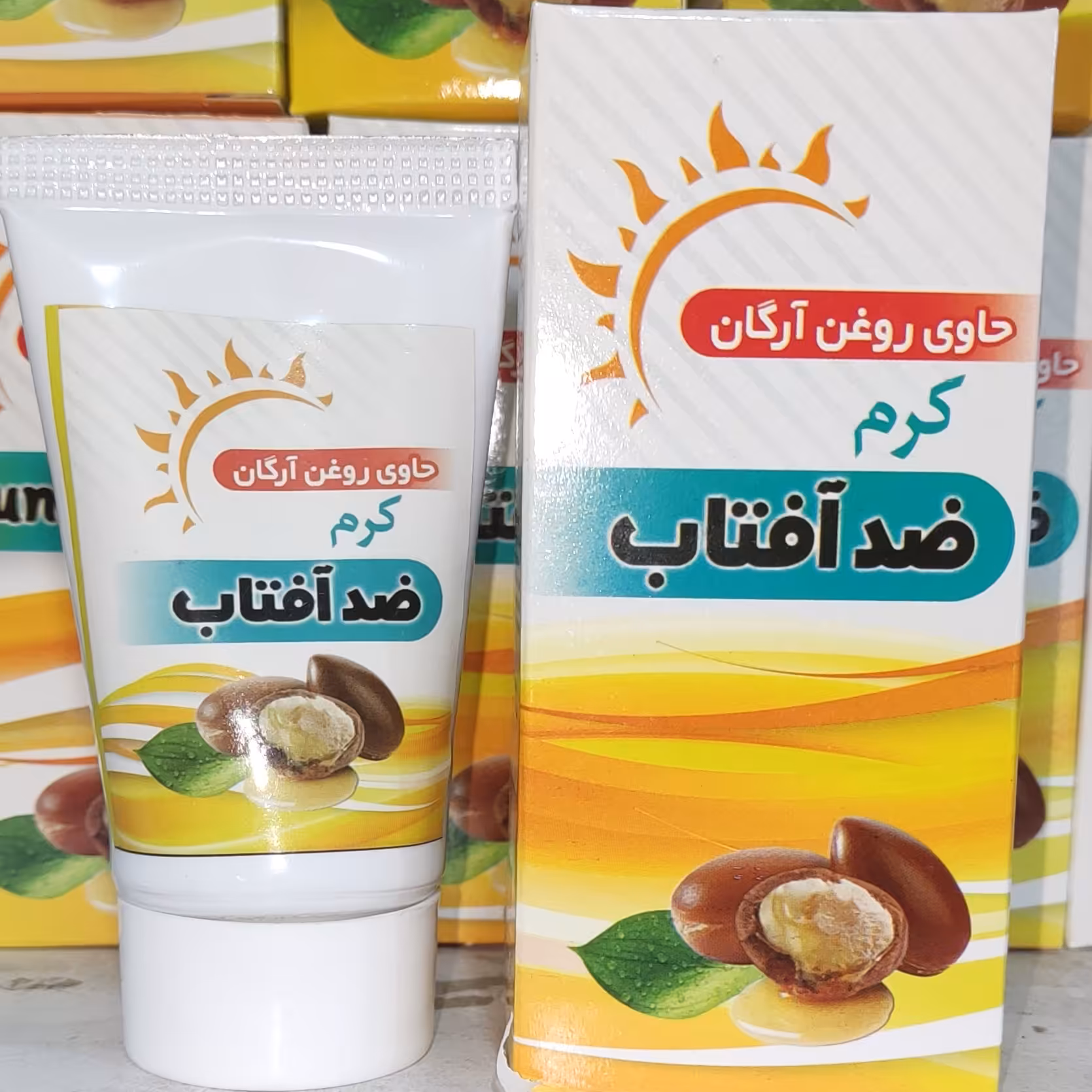 کرم ضد آفتاب بی رنگ