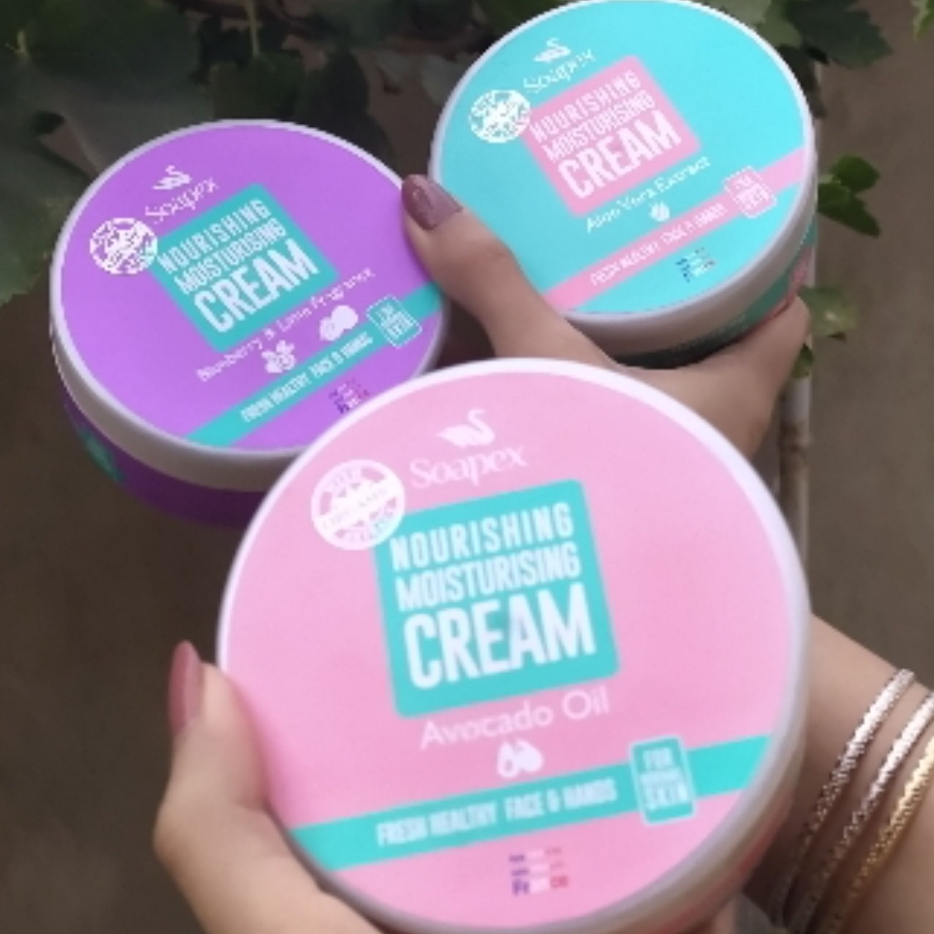 کرم مرطوب کننده و آبرسان پوست حجم بالا 260 میل سوپکس