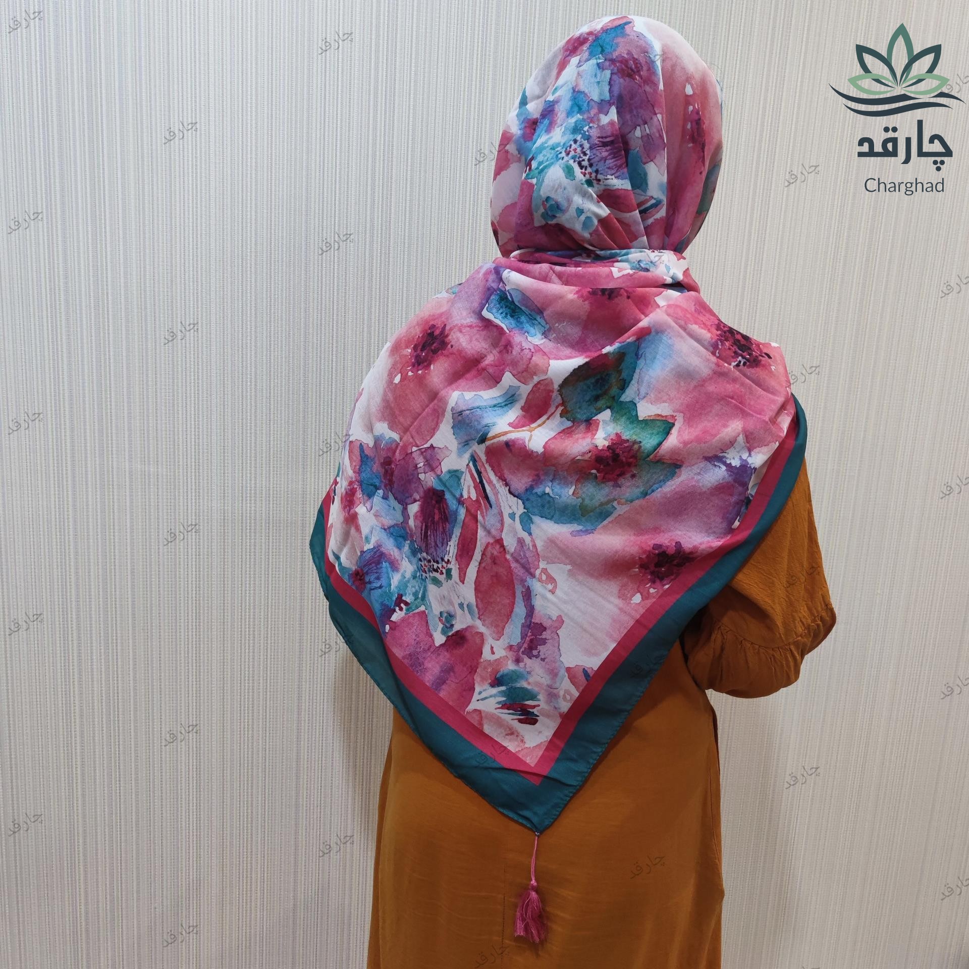 کد512
شال چاپی طرح آبرنگی