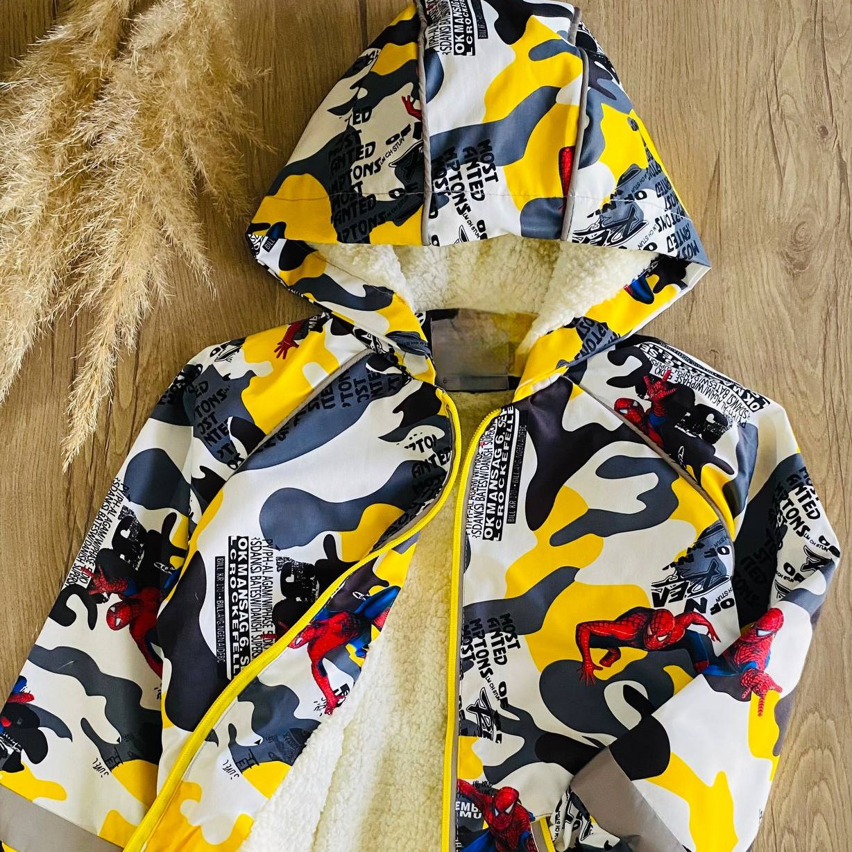 سویشرت کتان پسرانه کلاه دار پاییزی طرح چریکی از سایز 1 تا 4 مناسب سن 4 تا 10 سال