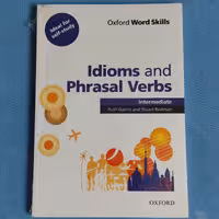 Idioms and Phrasal Verbs Intermediate کتاب 