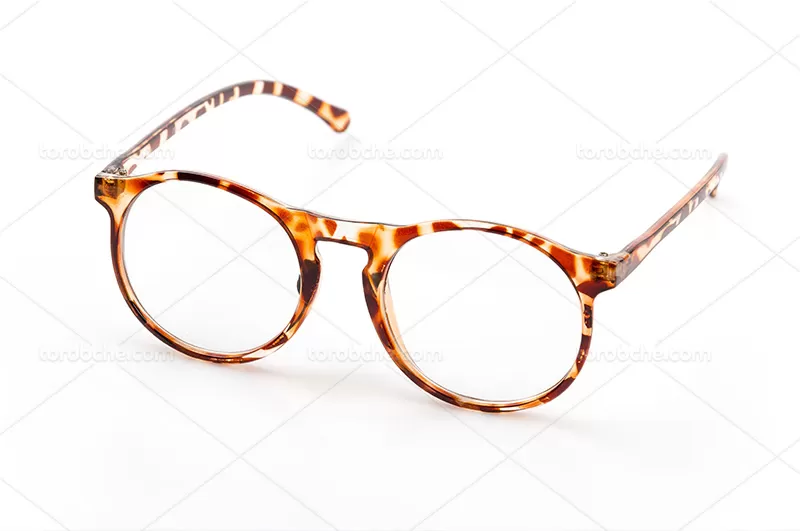 عکس عینک زنانه | گرافیک با طعم تربچه