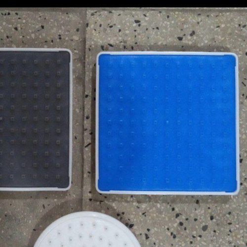 سردوش بزرگ 17 سانتی مربع رنگ آبی