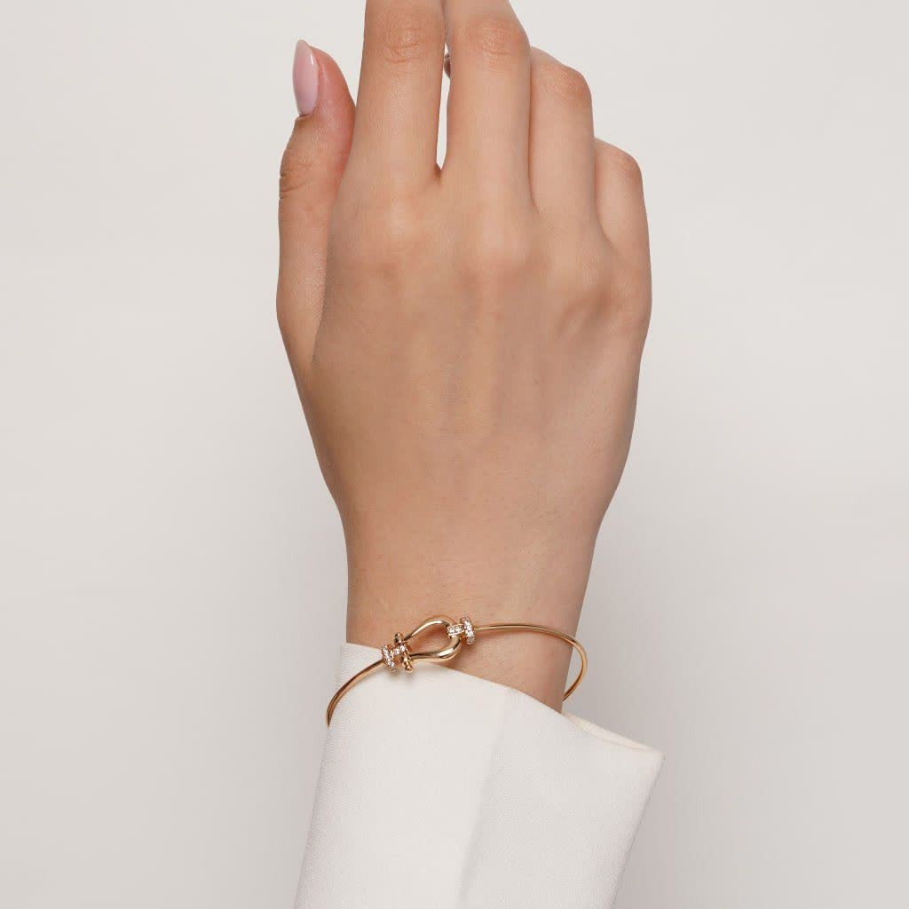 دستبند النگویی ظریف طرح فرد ژوپینگ