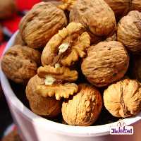 گردو ایرانی 250 گرمی اعتماد تازه و سفید | amazonchi