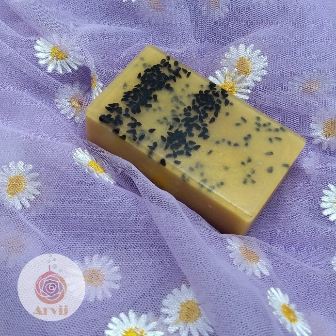 صابون دستساز طبیعی سیاهدانه و عسل (90 گرمی)