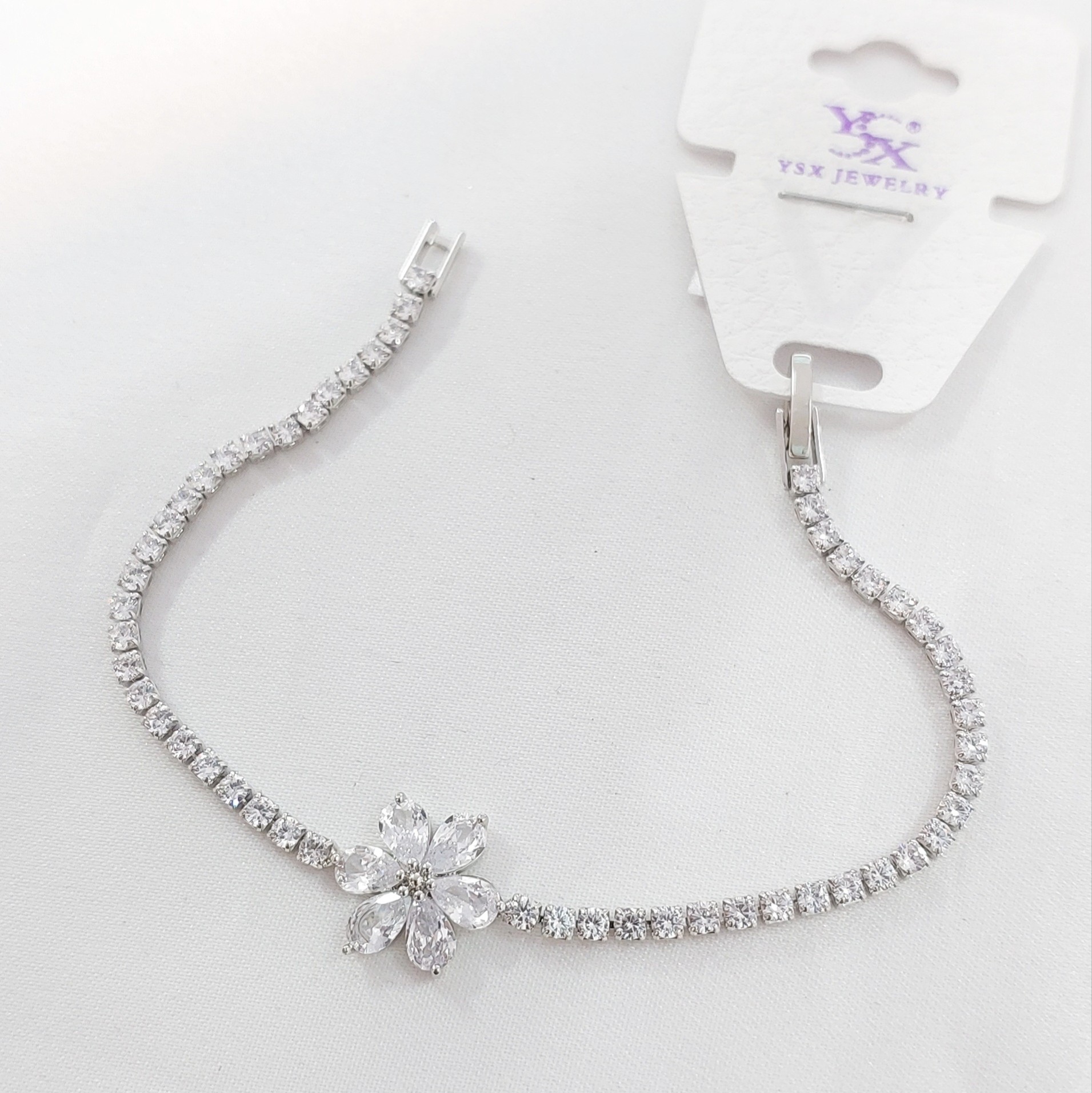 دستبند تنیسی طرح جواهر مدل گل از برند ysx