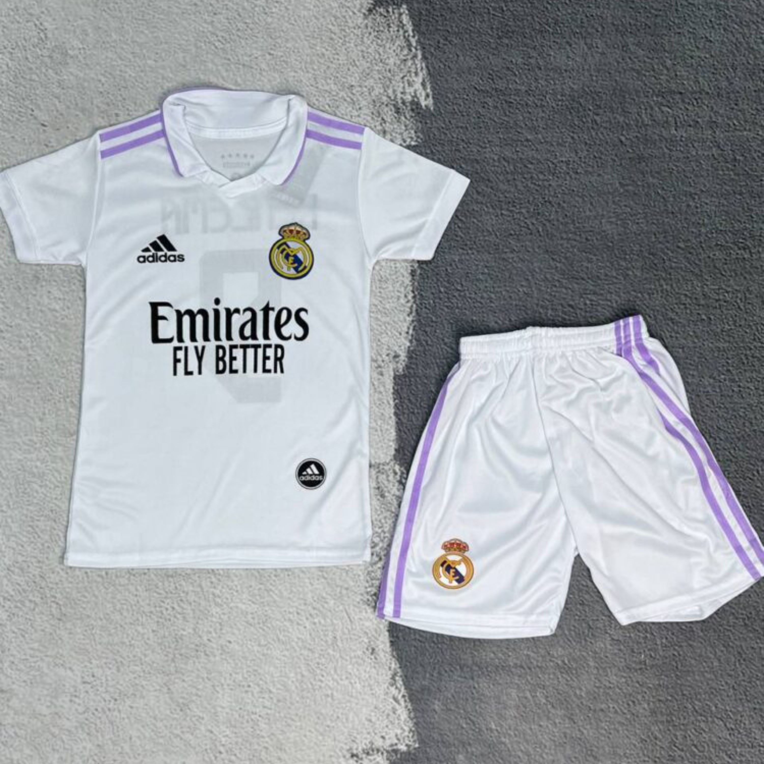 کیت اول رئال مادرید 2023 بچگانه