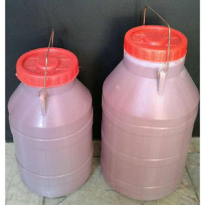 رب گوجه فرنگی طبیعی دبه 6ونیم کیلویی (پس کرایه)