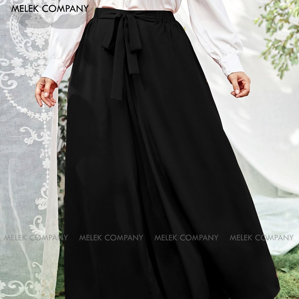 دامن شلواری مجلسی کمر کشی رنگ مشکی جنس غواصی کشی فری سایز مناسب 48تا58کد7343