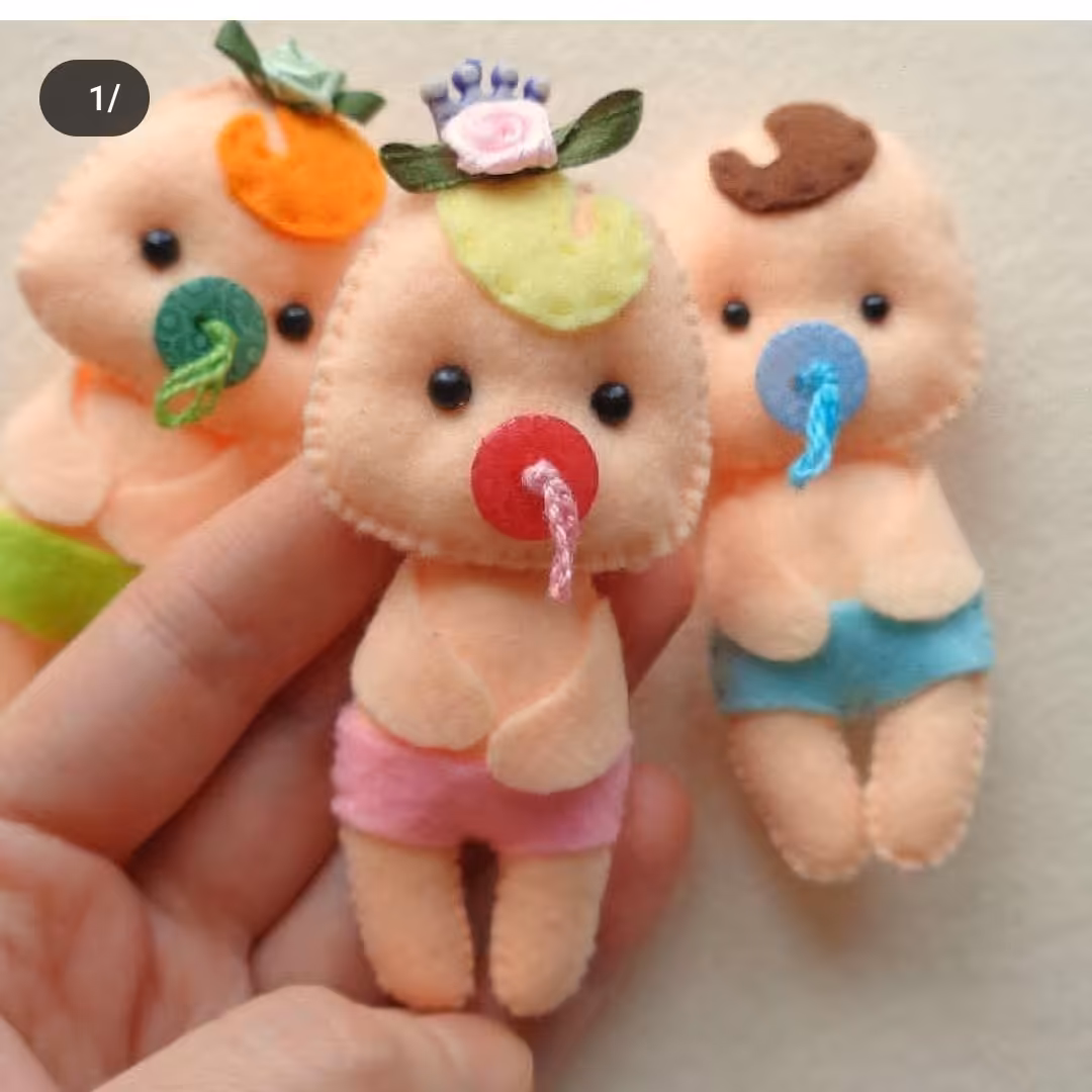 عروسک نوزاد نمدی