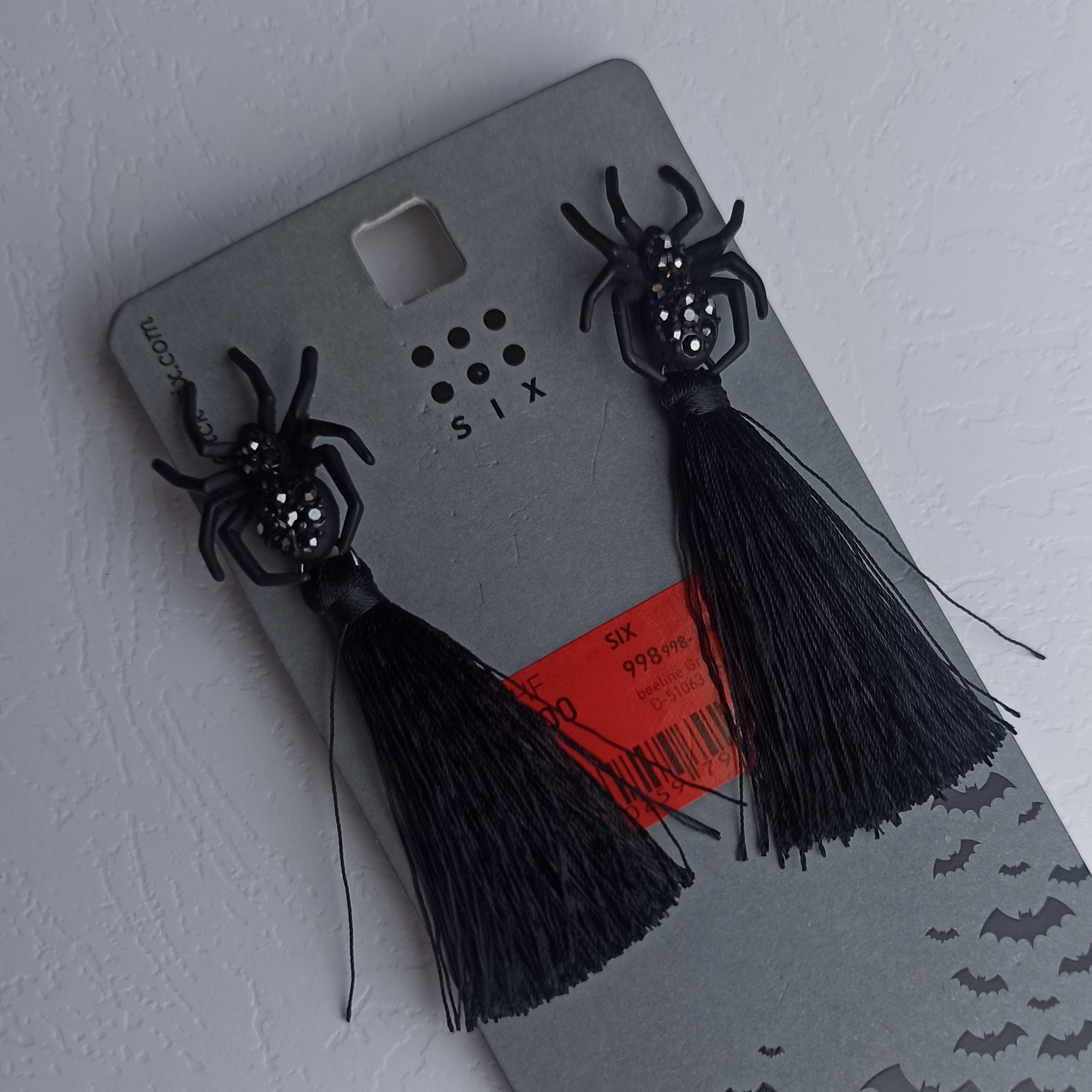 گوشواره زنانه طرح عنکبوت مشکی