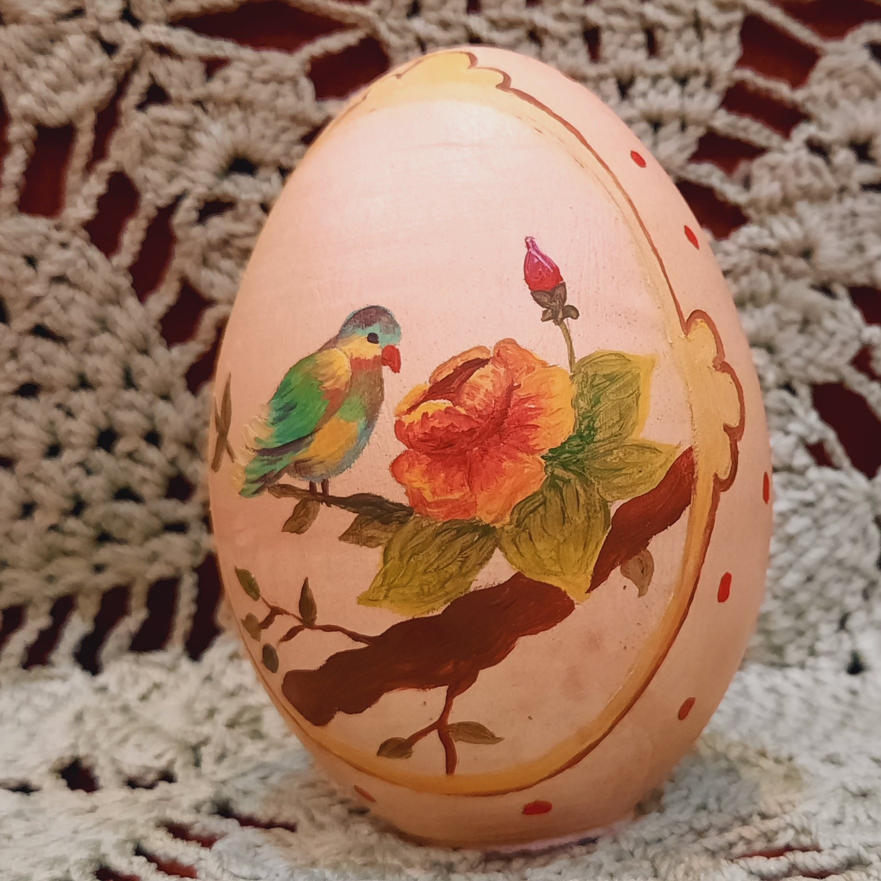 تخم مرغ سفالی نقاشی شده، ابعاد 10 سانتی متر