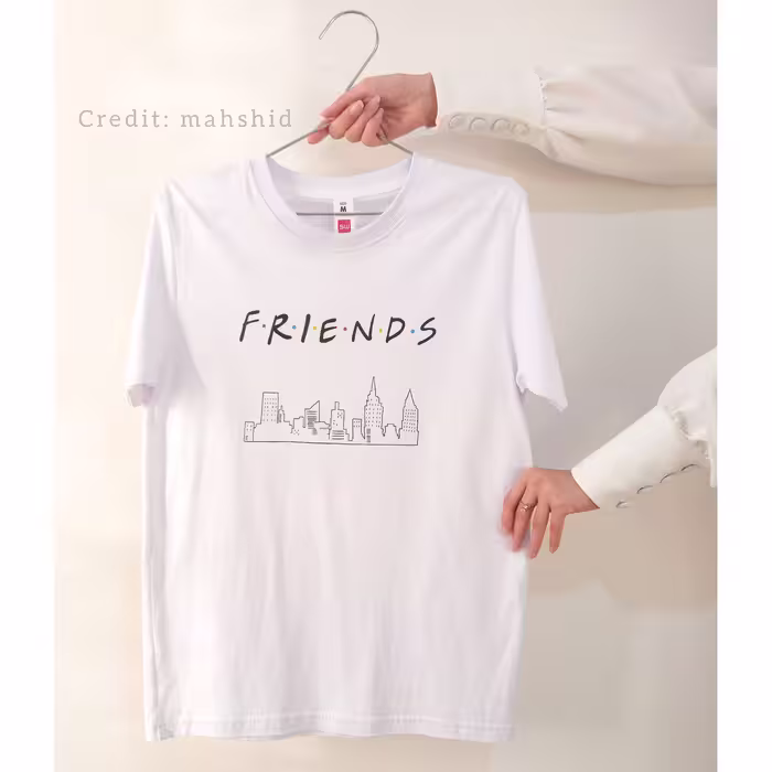 تیشرت  نخ پنبه  طرح Friends  و کش مو  طرح Friends 