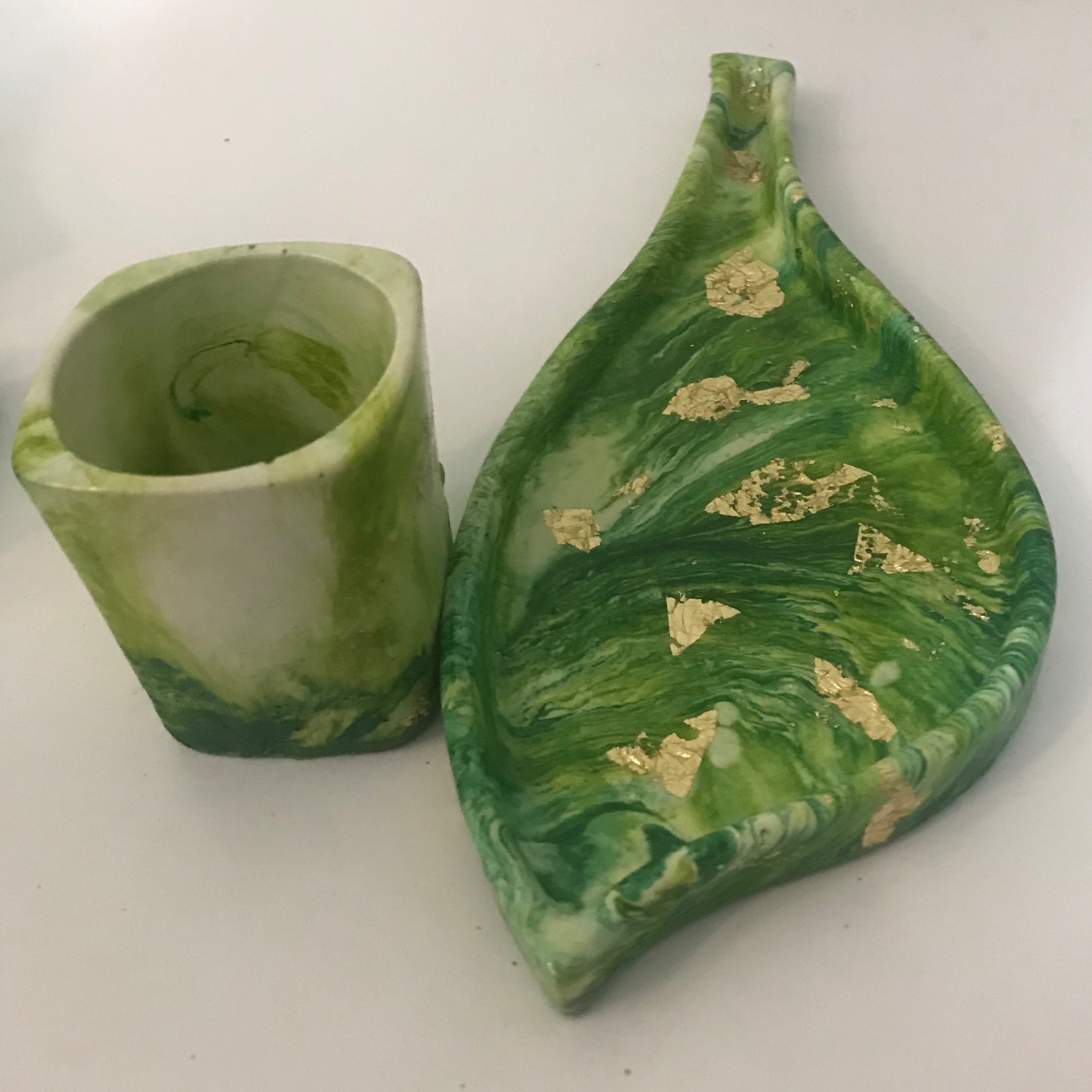 قهوه خوری مدل قمری کد 105 طرح سنگی رگه سبز