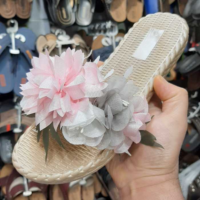 دمپایی روفرشی ارسال رایگان لطفا قبل سفارش موجودی بگیرید