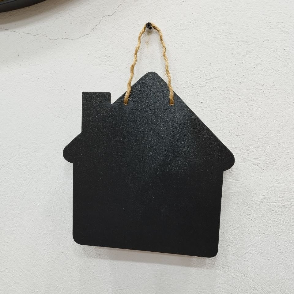 تخته سیاه فانتزی طرح کلبه