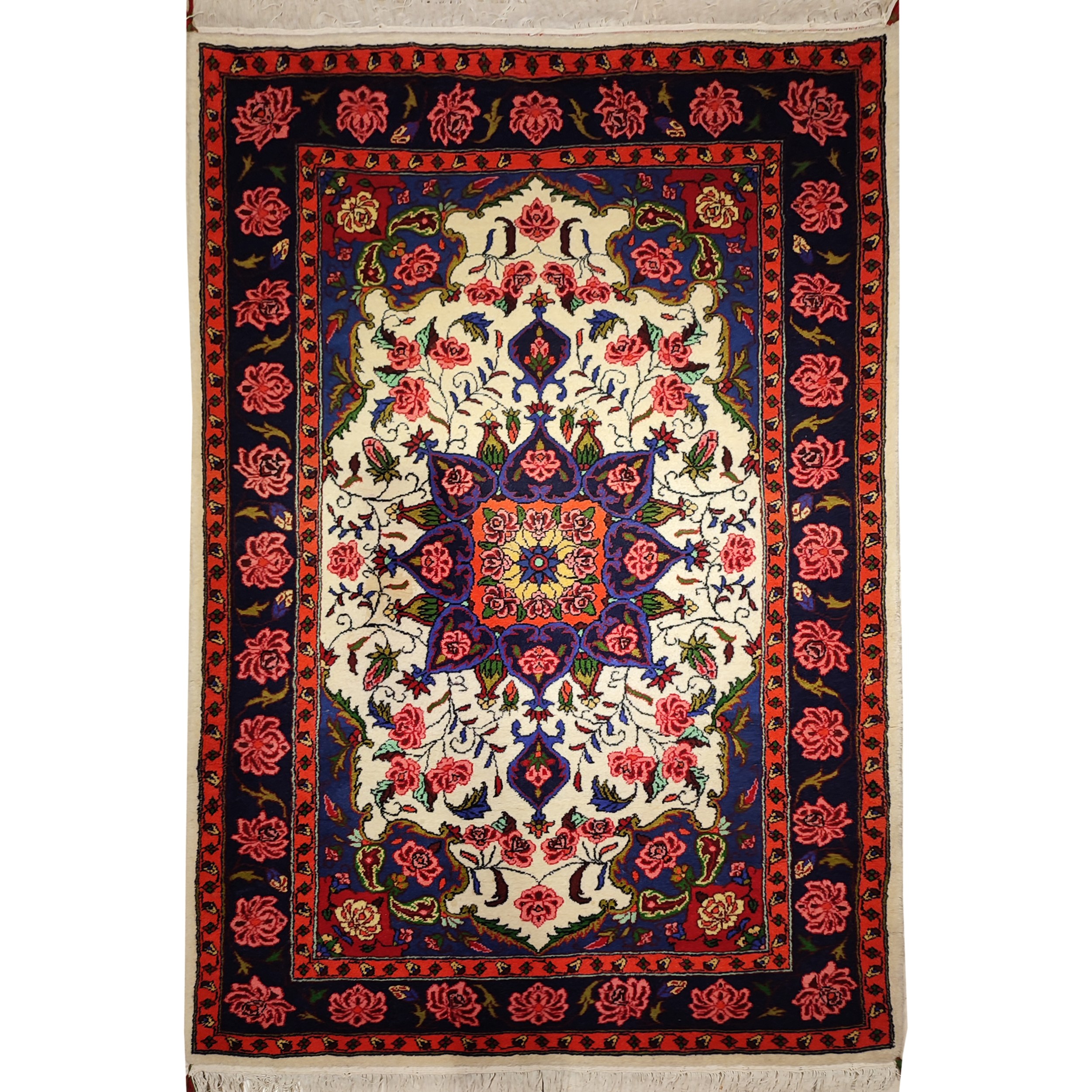 فرش دستبافت دو متری طرح گل سرخ بیجار کد 253